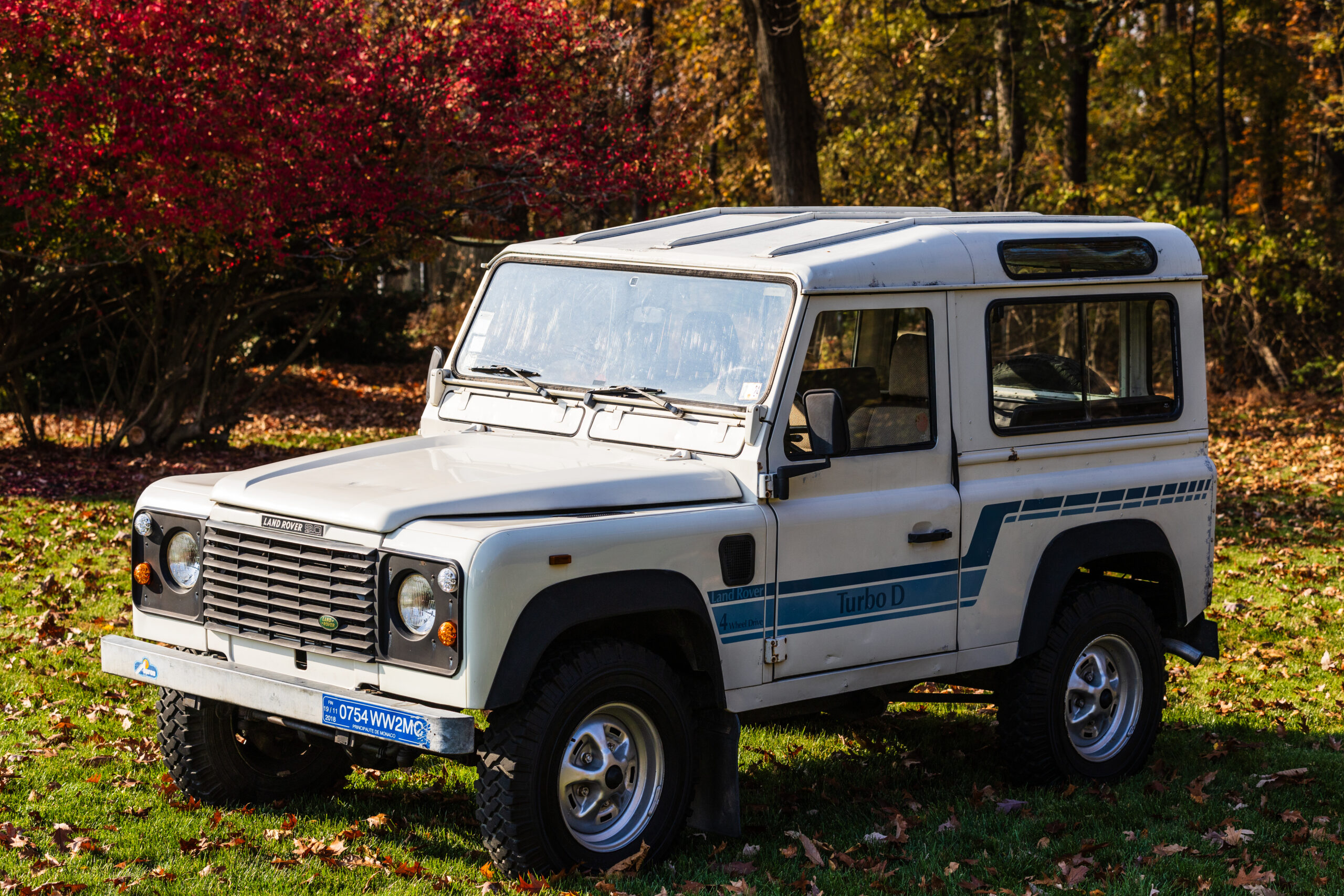 1987 Land Rover Defender 90 Reborn